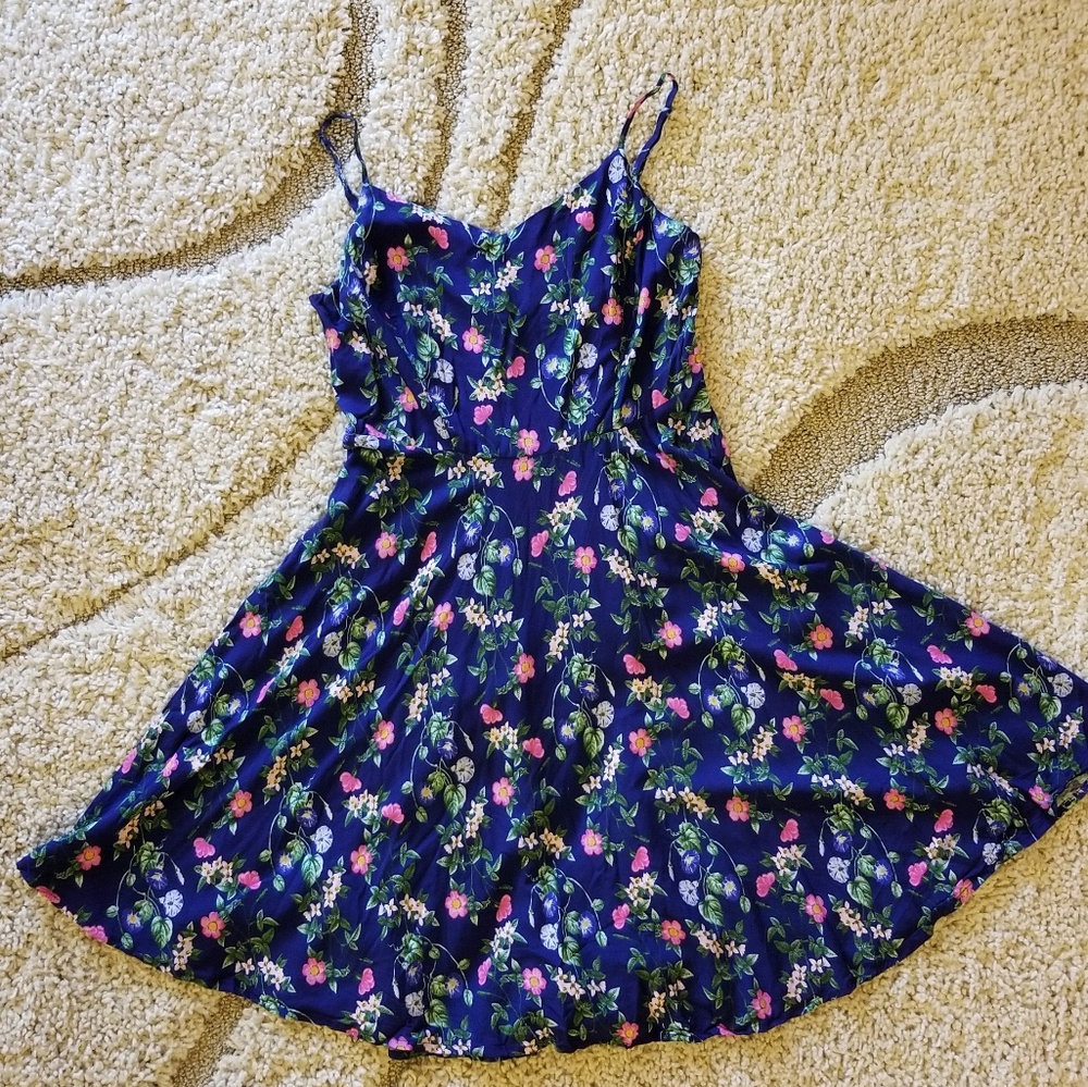 🌺 Old Navy 🌺 floral fit and flare dress medium